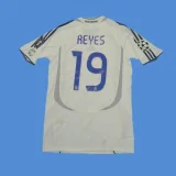 2006-2007 RMA Home Player Version 球员 Retro Soccer Jersey