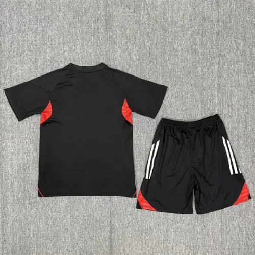 25-26 Benfca Black Kids Training