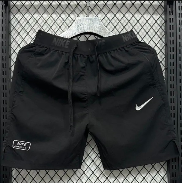 D3302 NK Black Casual Short Pants