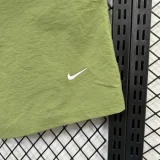 D900 NK Green Casual Short Pants