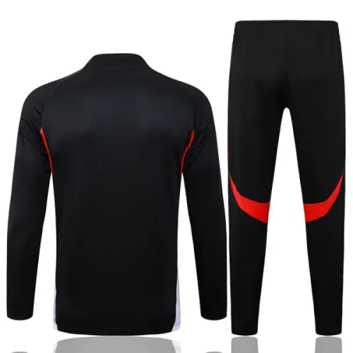 25-26 Bayern Black Half Pull Tracksuit #B2553(半拉链)