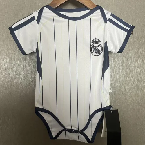 25-26 RMA White Baby Infant Crawl Suit