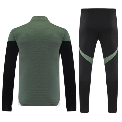 25-26 Bayern Army green Half Pull Tracksuit (半拉链)