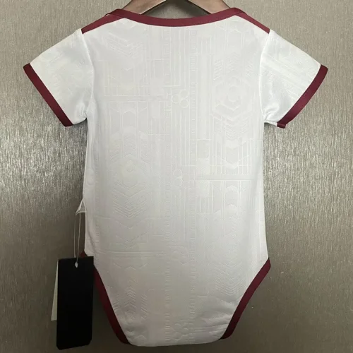 25-26 ARS White Baby Infant Crawl Suit
