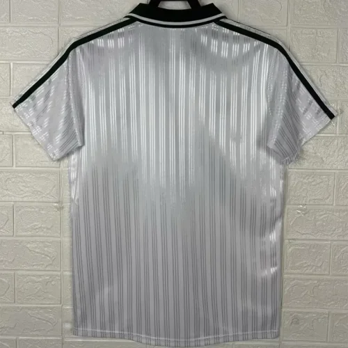 2025 Ad Oasis Joint Edition White Polo Short Sleeve (绿广告)