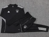 25-26 Germany Black Kids Half Pull Tracksuit #E25149(童装)(半拉链)