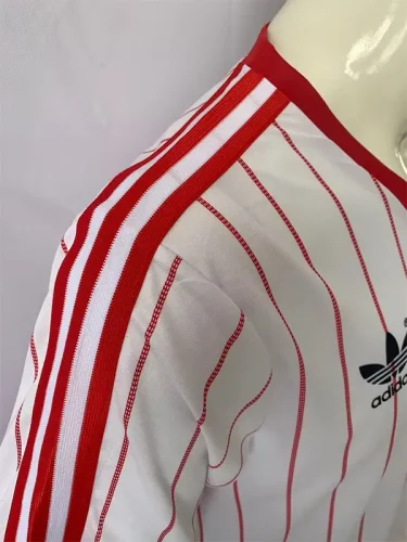 1983-1984 Hamburg SV Home Retro Soccer Jersey