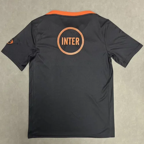 25-26 INT Black Training shirts