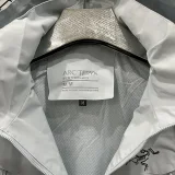2025 ARC-TERYX Light green Outdoor Jackets #F882冲锋衣