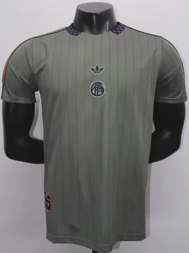 25-26 Bayern Green Grey Casual Edition Player Version Training shirts