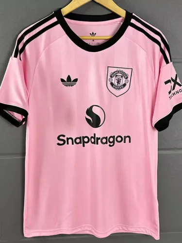 25-26 Man Utd Pink Goalkeeper Fans Soccer Jersey