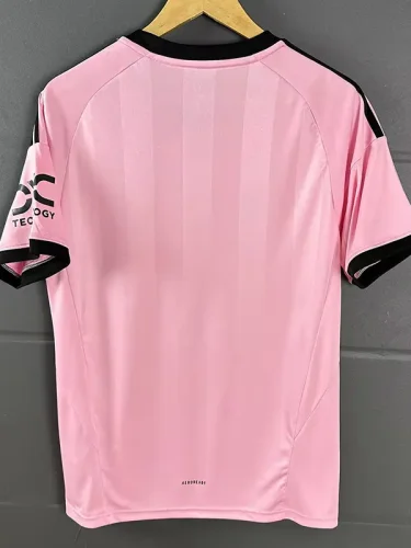 25-26 Man Utd Pink Goalkeeper Fans Soccer Jersey