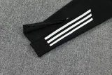 2025-26 Man Utd White Jacket Tracksuit