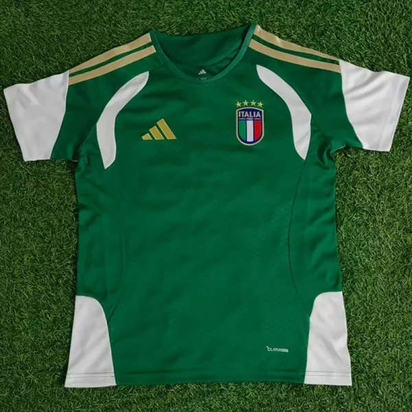 2026-27 Italy Green Training shirts
