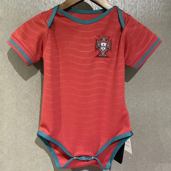 26-27 Portugal Home Baby Infant Crawl Suit
