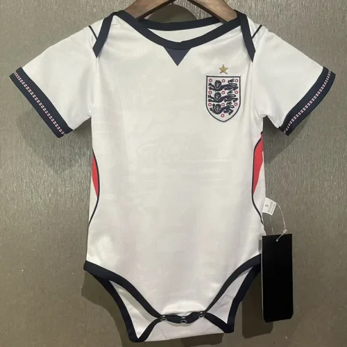 26-27 England Home Baby Infant Crawl Suit