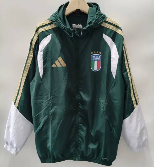 26-27 Italy Green Windbreaker