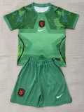 26-27 Netherlands Green Goalkeeper Kids Soccer Jersey