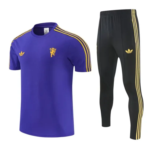 26-27 Man Utd Purple Short shirts and Long trousers Suit (圆领)