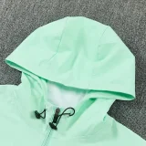26-27 France Light green Windbreaker Suit (风衣套装)
