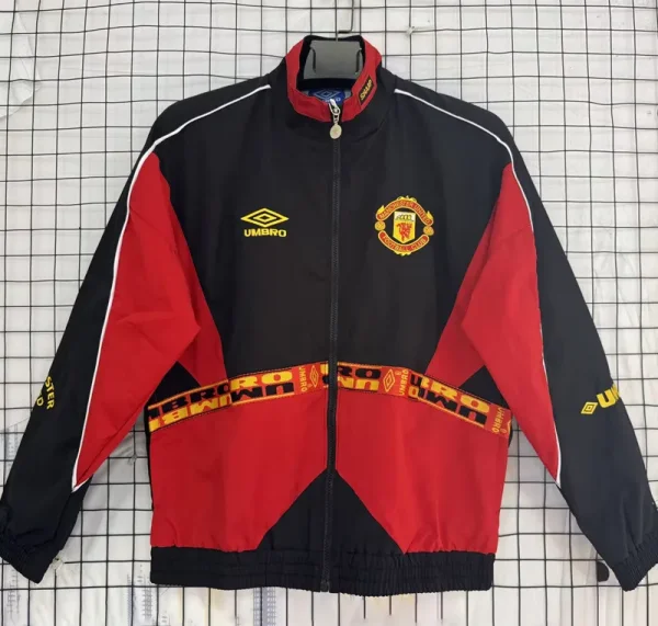 1996-1997 Man Utd Black Red Retro Windbreaker