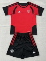 26-27 Man Utd Red Kids Training 26-27 Man Utd Red Kids Training