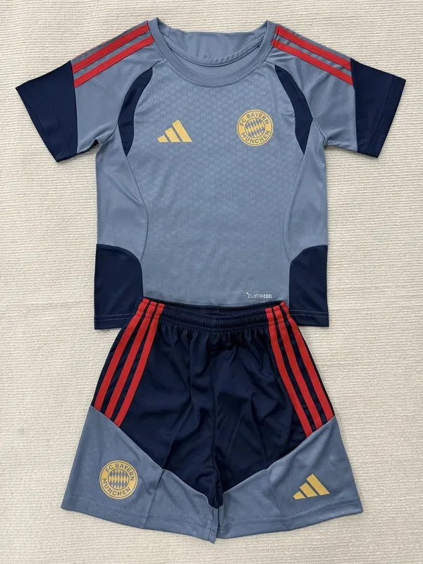 26-27 Bayern Gray Kids Training
