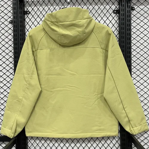 26-27 Brazil Yellow Green Outdoor Jackets #K8807冲锋衣