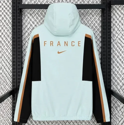 26-27 France Light green Windbreaker