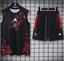 26-27 Man Utd Black Tank top and shorts suit 26-27 Man Utd Black Tank top and shorts suit
