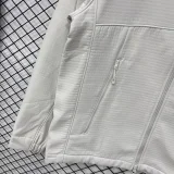 2026 ON Khaki Outdoor Jackets #K8814冲锋衣
