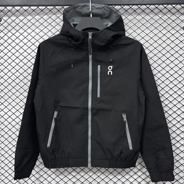 2026 ON Black Outdoor Jackets #Y506冲锋衣
