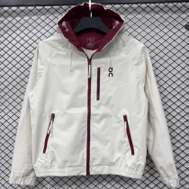 2026 ON Khaki Outdoor Jackets #Y506冲锋衣 2026 ON Khaki Outdoor Jackets #Y506冲锋衣