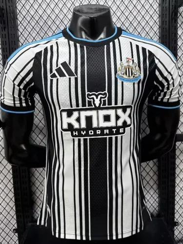 26-27 Newcastle Home Player Version Soccer Jersey (前带广告)
