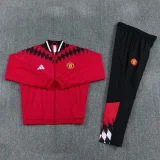 26-27 Man Utd Red Windbreaker Suit (风衣套装)
