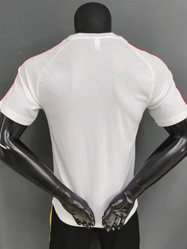 26-27 Man Utd White Casual Player Version Training Shirts