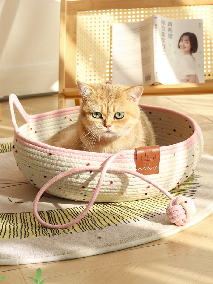 Cat Basket Bed, Cotton Rope Woven Cat Bed for Indoor Cats and Kittens, Round Kitten Beds for Summer with Removable Cushion and Scratching Post, Washable
