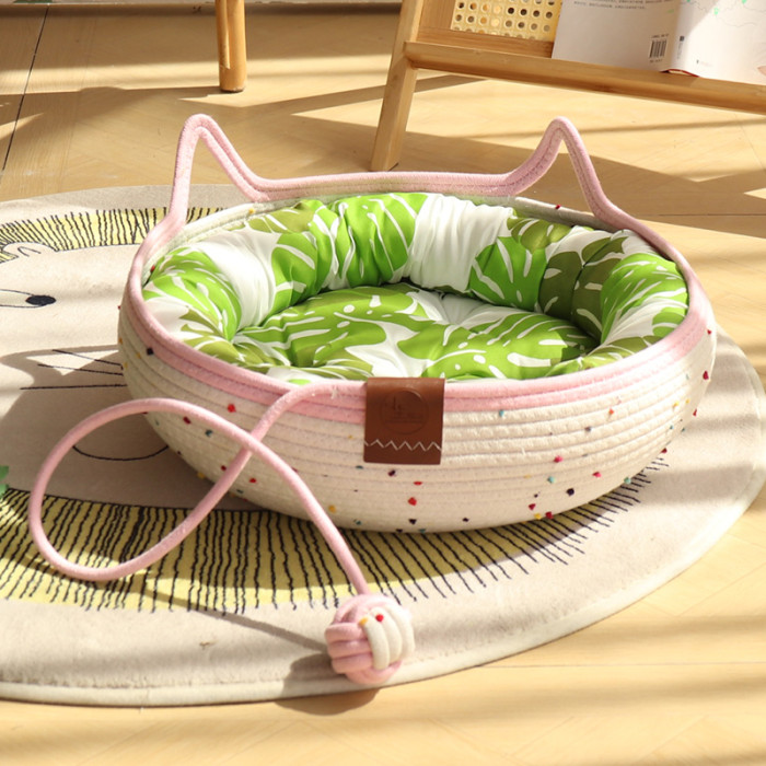 Cat Basket Bed, Cotton Rope Woven Cat Bed for Indoor Cats and Kittens, Round Kitten Beds for Summer with Removable Cushion and Scratching Post, Washable