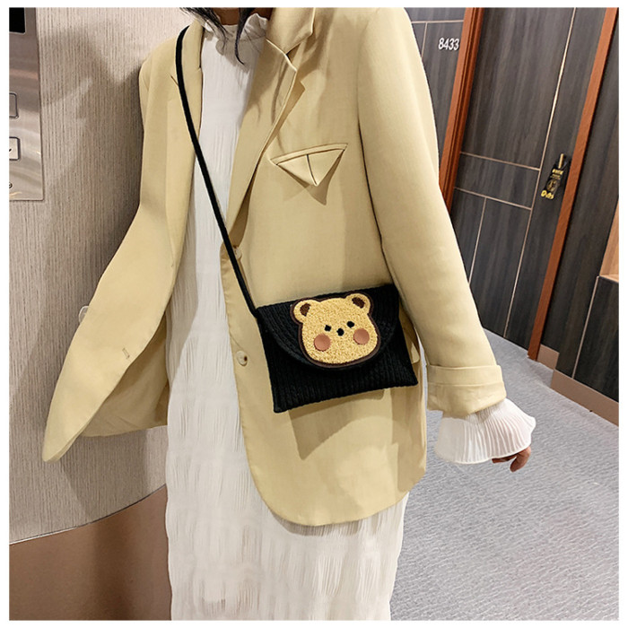 Cotton Rope Woven Envelope Bag Obliquely Cross Daily Travel Bag Bear Pattern