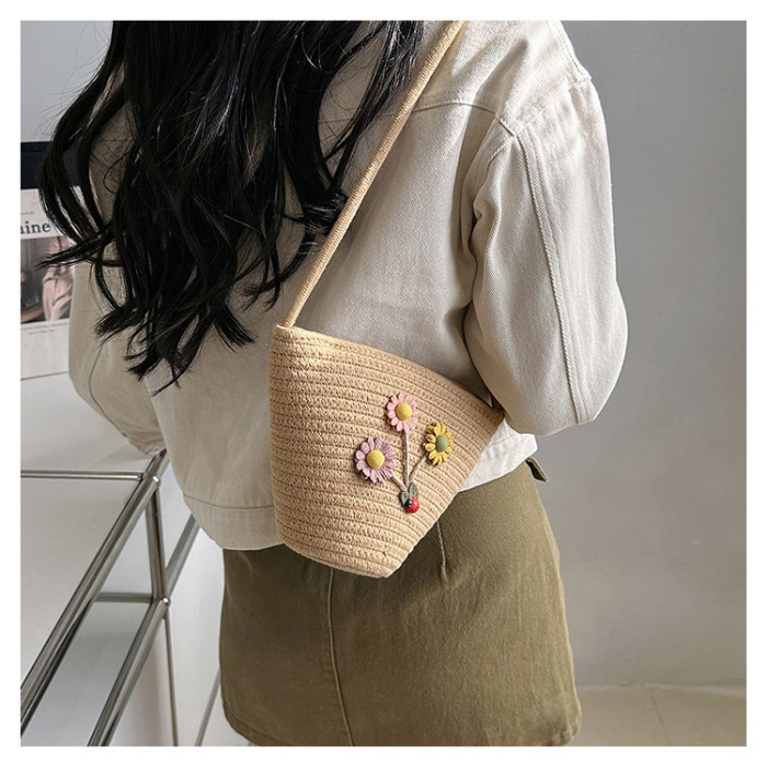 Mini Bucket Bag with Flower Decor One-shoulder Crossbody Bag Cotton Rope Braided Beach Vacation Women's Bag