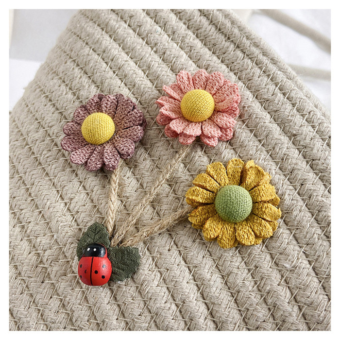 Mini Bucket Bag with Flower Decor One-shoulder Crossbody Bag Cotton Rope Braided Beach Vacation Women's Bag