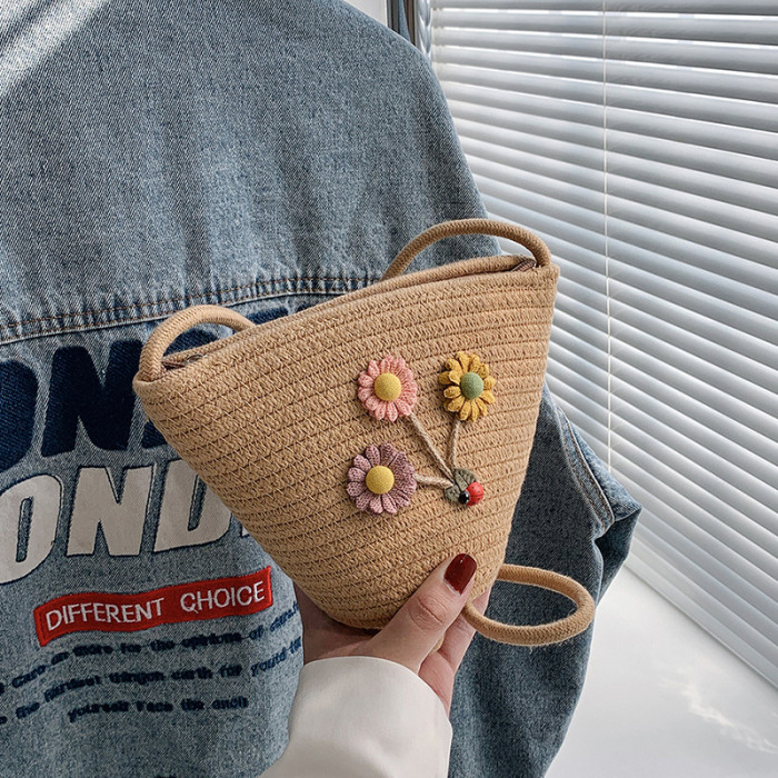 Mini Bucket Bag with Flower Decor One-shoulder Crossbody Bag Cotton Rope Braided Beach Vacation Women's Bag