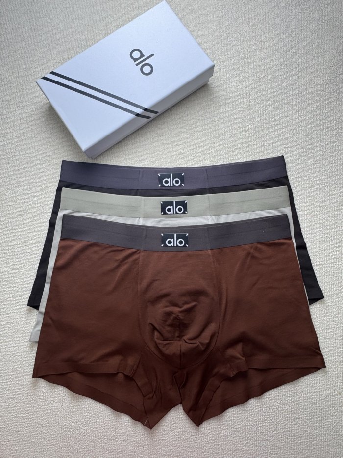SMCL-3856 Top Quality Alo Yoga Ice Silk Men's Underwear With Package Box