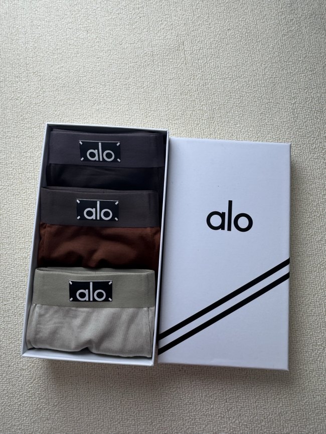 SMCL-3856 Top Quality Alo Yoga Ice Silk Men's Underwear With Package Box