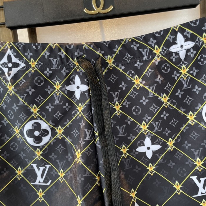 SMCL-3874 High Quality Louis Vuitton Swimming Trunks