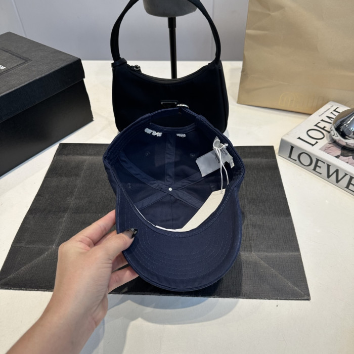 SMCL-3948 High Quality Celine Cap