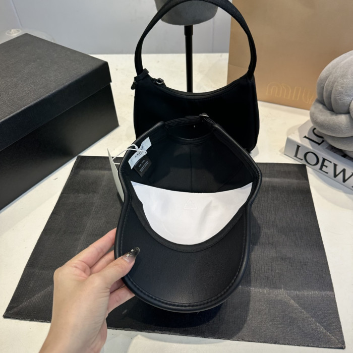 SMCL-3951 High Quality Celine Leather Cap