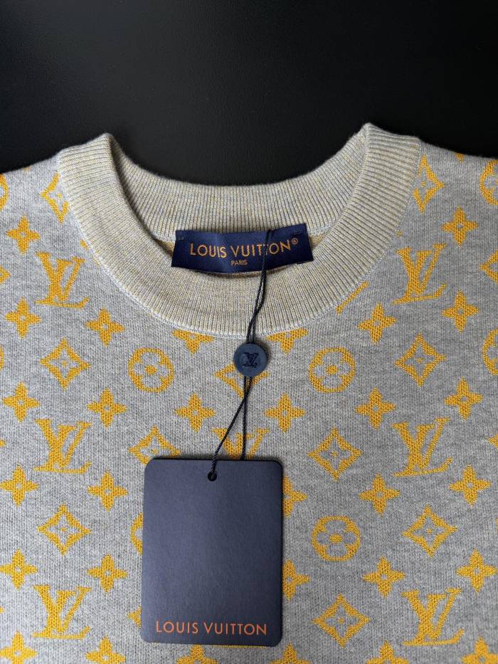 SMCL-4327 High Quality 2026ss Louis Vuitton Knitting T-shirt