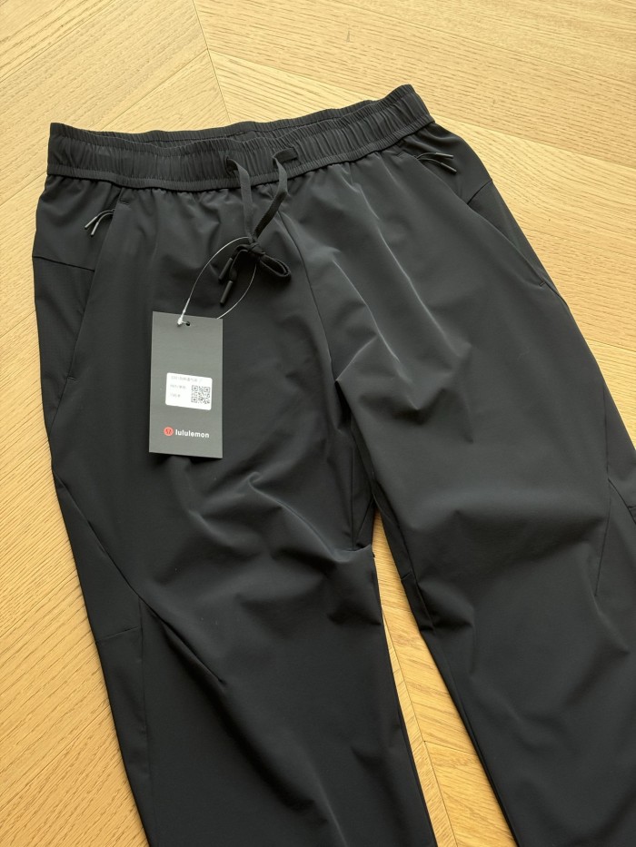 SMCL-4584 High Quality Lululemon Light and Thin Ice Feeling Shorts
