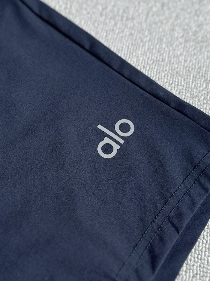 SMCL-4628 High Quality ALO Yoga Light and Thin Ice Feeling Shorts